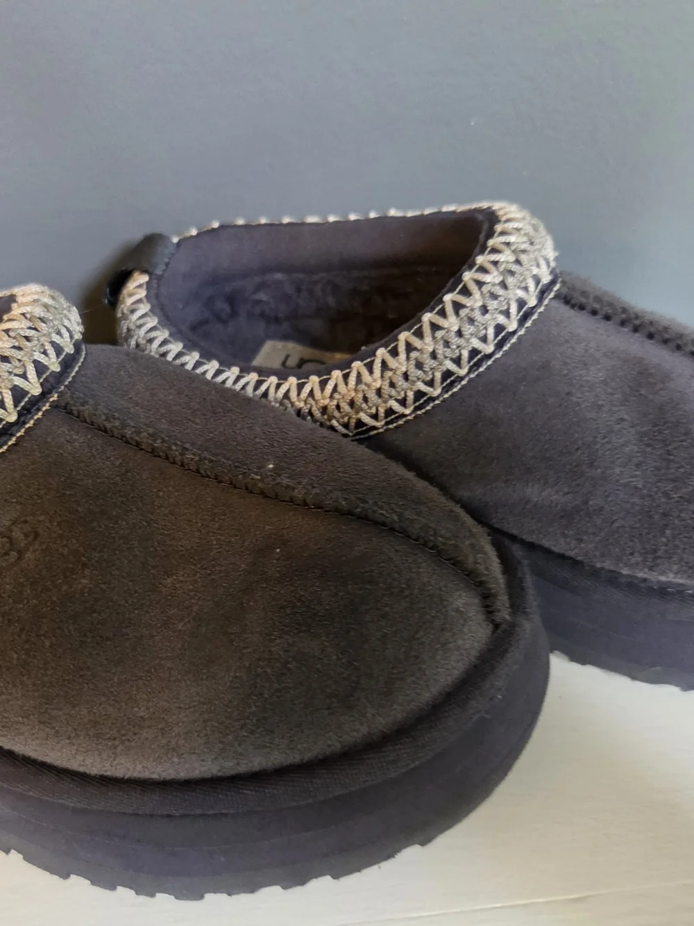UGG Girls Slip-On Moccasins in Charcoal with Cream Trim- Size 13